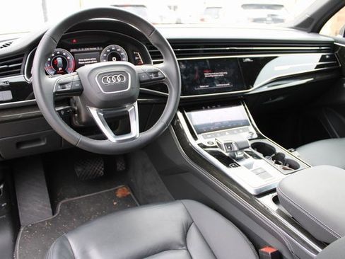 Used 2025 Audi Q7 3.0T Premium Plus image 5
