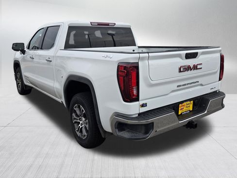 Used 2025 GMC Sierra 1500 SLT AWD/4WD image 5