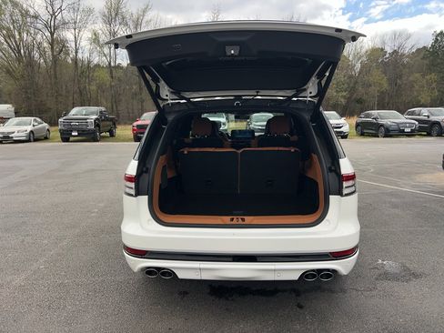 New 2026 Lincoln Aviator Black Label w/ Black Label Special Edition image 20