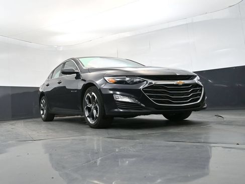 Used 2023 Chevrolet Malibu LT FWD image 25