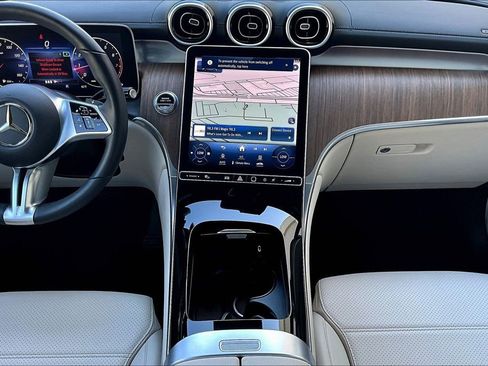 Certified 2023 Mercedes-Benz GLC 300 4MATIC image 24