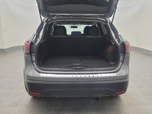 Used 2018 Nissan Rogue Sport SV image 29