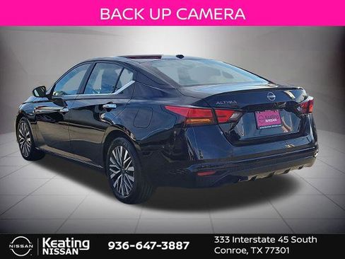 Certified 2024 Nissan Altima 2.5 SV image 5