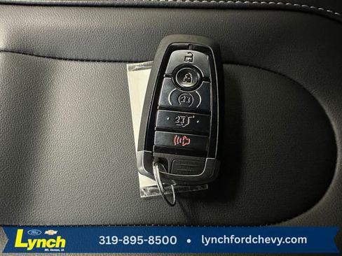 New 2026 Ford Expedition Platinum w/ Stealth Appearance Package AWD/4WD image 18