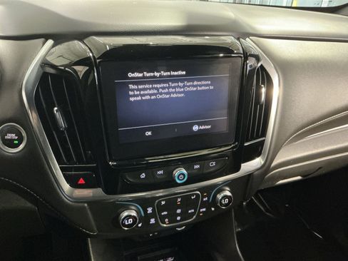 Used 2023 Chevrolet Traverse LT AWD/4WD image 21