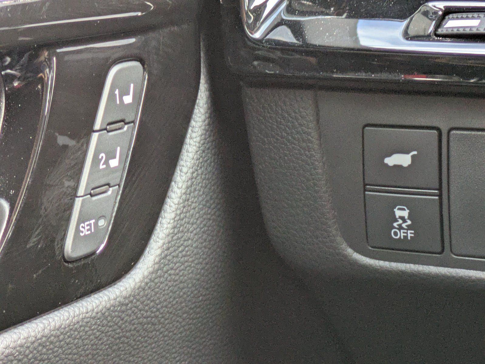 Used 2023 Honda CR-V EX-L image 20