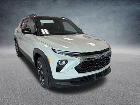 New 2026 Chevrolet TrailBlazer RS w/ Driver Confidence Package AWD/4WD image 4