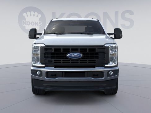 New 2026 Ford F350 XL w/ XL Chrome Package AWD/4WD image 8
