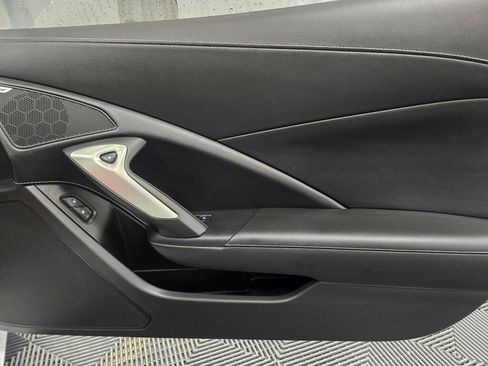 Used 2019 Chevrolet Corvette Stingray Coupe w/ 1LT image 25