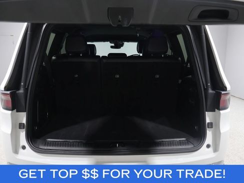 Used 2024 Jeep Wagoneer Series III AWD/4WD image 4