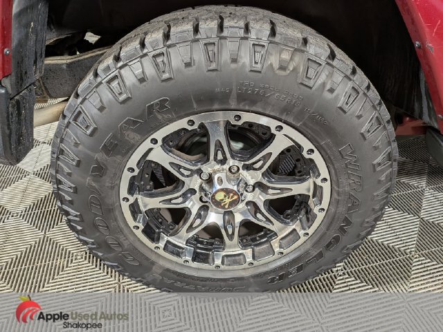 Used 2011 Jeep Wrangler Unlimited Sahara AWD/4WD image 36