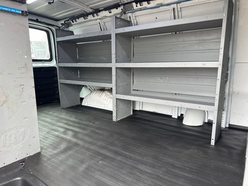 Used 2020 Chevrolet Express 2500 w/ Driver Convenience Package image 7