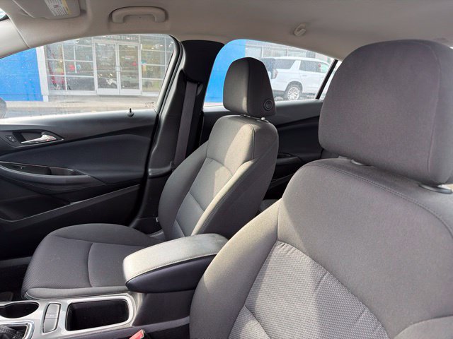 Used 2016 Chevrolet Cruze LT FWD image 12