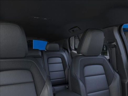 New 2026 Chevrolet Equinox EV LT image 24