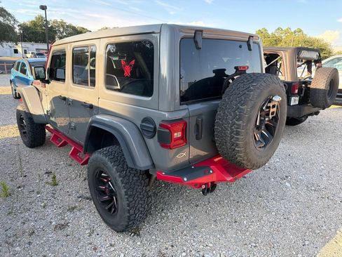 Used 2021 Jeep Wrangler Unlimited Rubicon AWD/4WD image 4