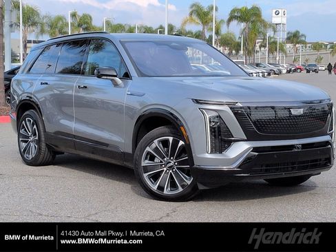 Used 2026 Cadillac Vistiq Sport image 1