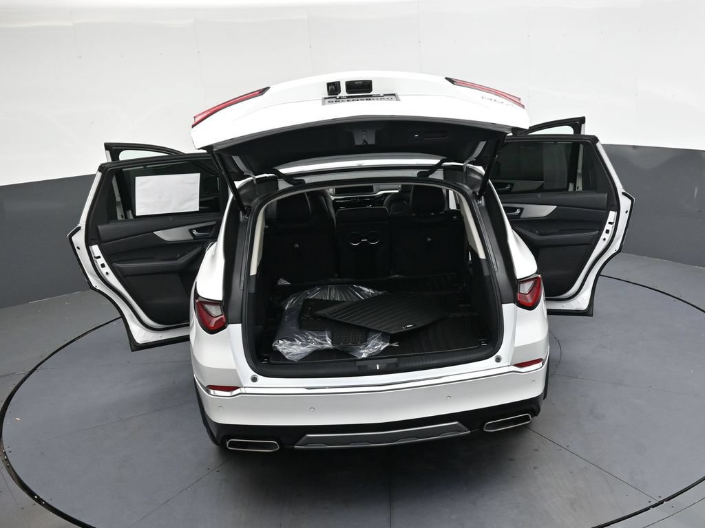 Used 2026 Acura MDX w/ Technology Package FWD image 38