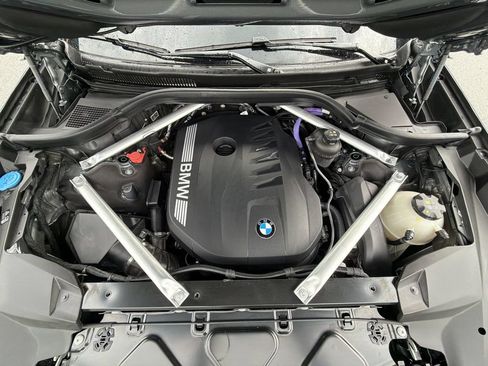 Used 2024 BMW X7 xDrive40i w/ M Sport Package AWD/4WD image 17