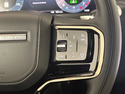 New 2026 Land Rover Range Rover Velar Dynamic SE image 17