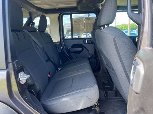 Certified 2025 Jeep Wrangler Unlimited Sport S 4xe AWD/4WD image 11