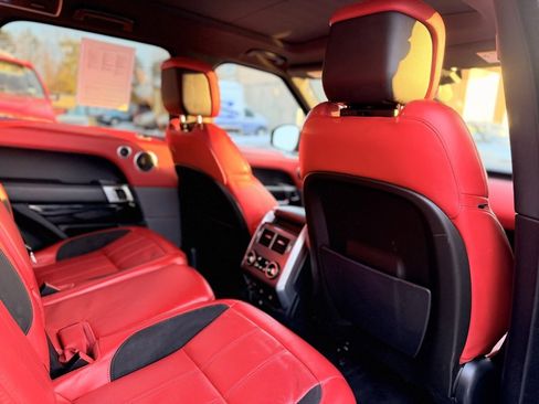 Used 2020 Land Rover Range Rover Sport HSE Dynamic image 17