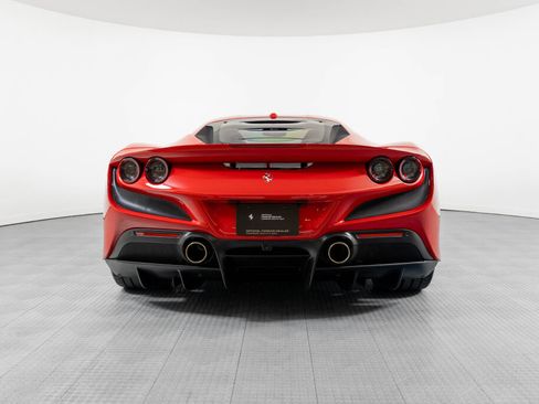 Certified 2021 Ferrari F8 Tributo RWD image 21
