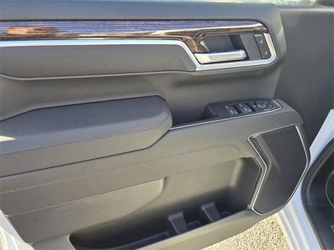 New 2026 GMC Sierra 1500 Elevation image 19