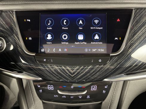 Used 2025 Cadillac XT6 Premium Luxury image 24