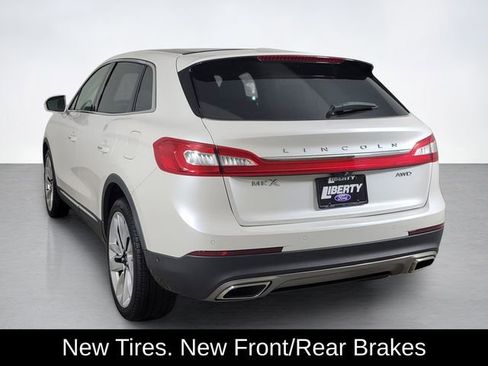 Used 2018 Lincoln MKX Reserve image 5