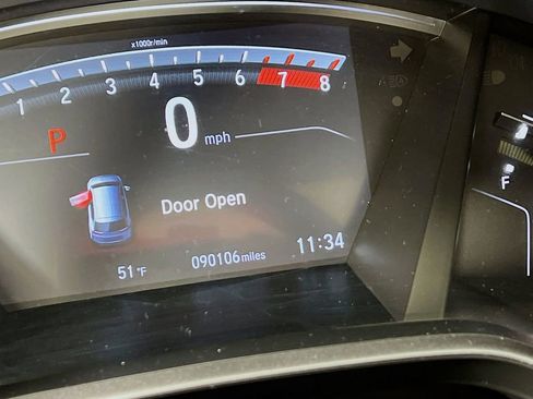 Used 2018 Honda CR-V EX-L image 11