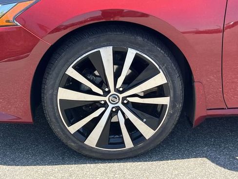 Used 2020 Nissan Altima 2.5 Platinum FWD image 41