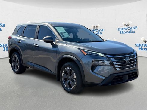 Used 2026 Nissan Rogue SV image 9