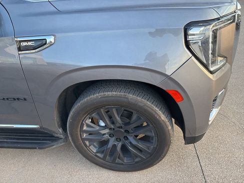 Used 2021 GMC Yukon SLT image 4
