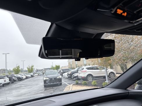 Used 2024 Lexus RX 350 w/ Convenience Package image 27