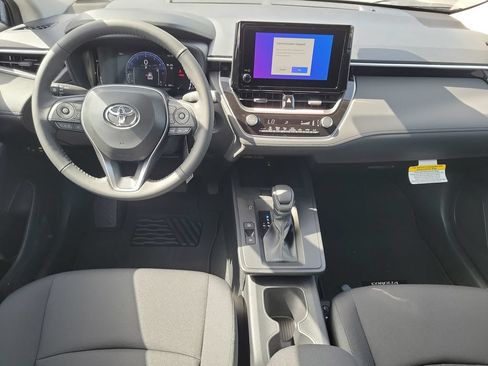 New 2026 Toyota Corolla Cross LE FWD image 27