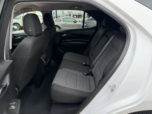 Used 2023 Chevrolet Equinox LT image 13