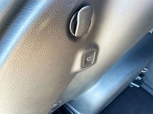 Used 2026 Jeep Compass Limited image 31