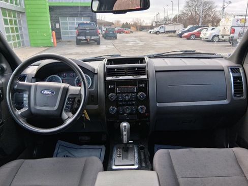 Used 2011 Ford Escape XLT w/ 201A Rapid Spec Order Code image 14