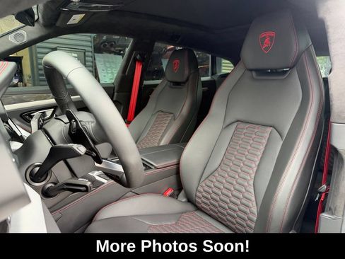 Used 2024 Lamborghini Urus S AWD/4WD image 4