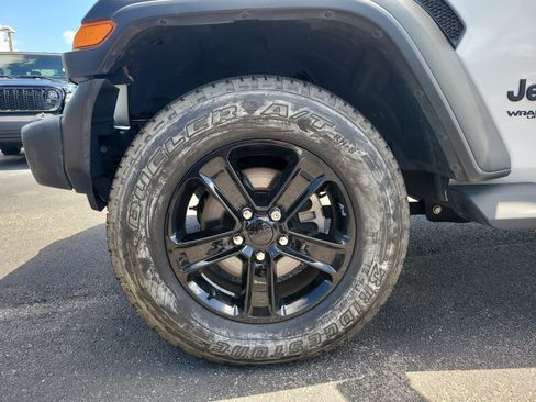 Used 2021 Jeep Wrangler Unlimited Sport image 9