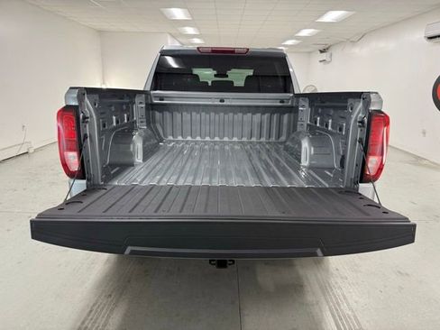 New 2026 GMC Sierra 1500 Elevation image 8