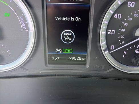 Used 2019 Hyundai Sonata Limited w/ Ultimate Package 02 FWD image 17