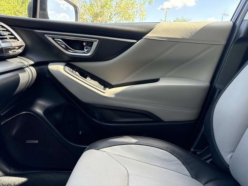 Used 2019 Subaru Forester Limited AWD/4WD image 29