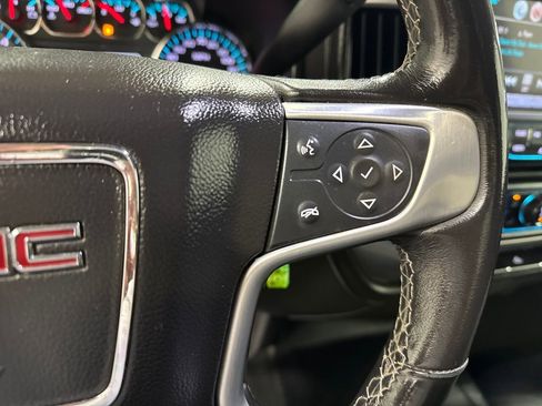 Used 2018 GMC Sierra 2500 SLE image 15