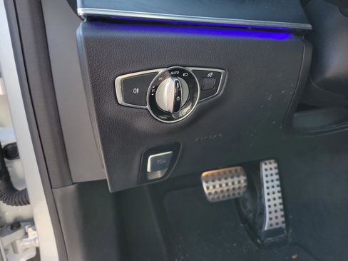 Used 2019 Mercedes-Benz E 450 E 450 image 24