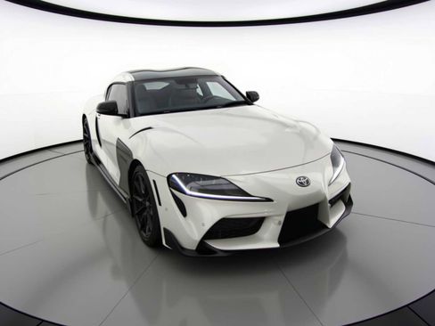 Used 2024 Toyota Supra Premium image 5