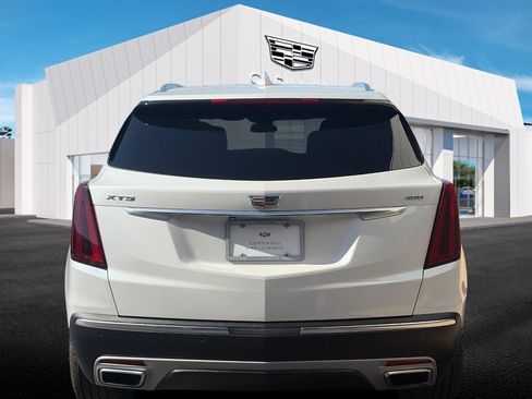 Used 2024 Cadillac XT5 Premium Luxury FWD image 3