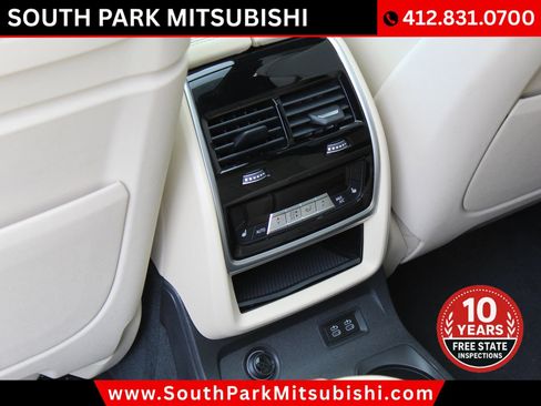 Used 2021 BMW X7 xDrive40i w/ Premium Package AWD/4WD image 15