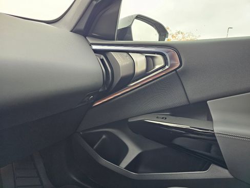 New 2026 BMW X3 xDrive30 w/ Premium Package image 26