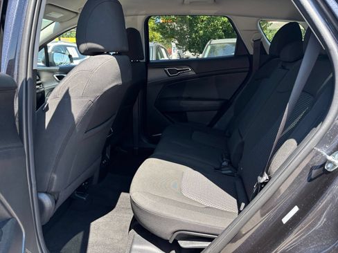 Used 2026 Kia Sportage LX FWD image 22